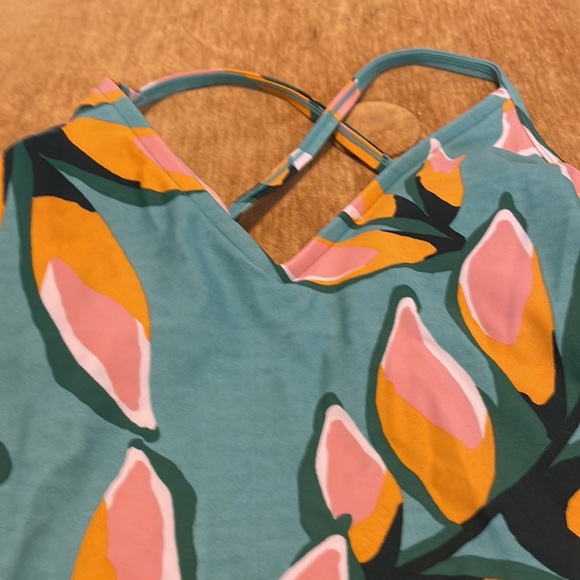 Kona Sol size medium one piece - Picture 3 of 7